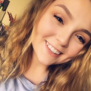 Meet your Posher, Kaylee
